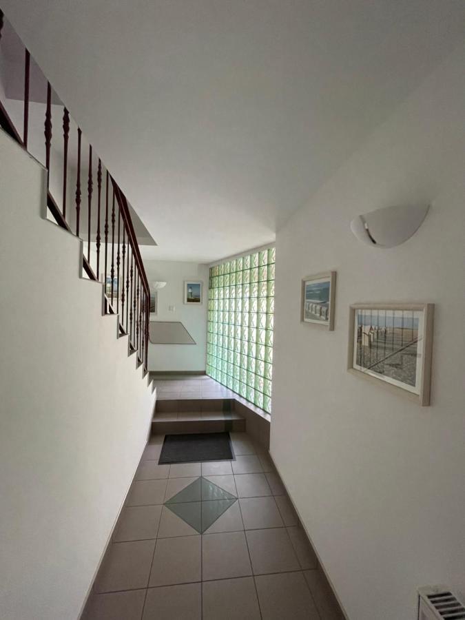Willa Mira 200 Metrow Od Morza Miedzyzdroje Exterior photo